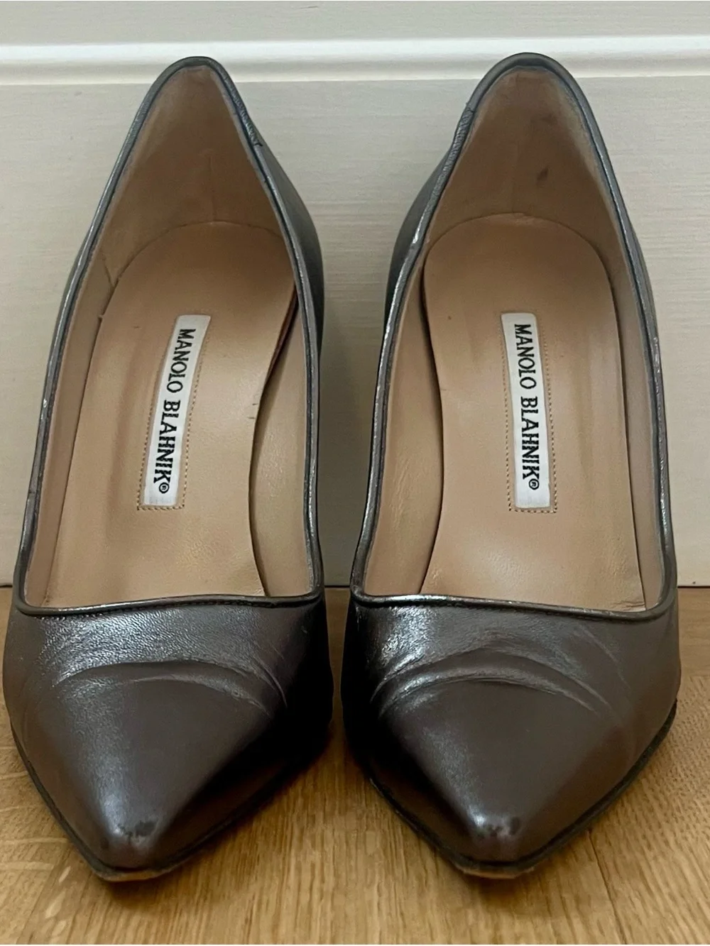 Manolo Blahnik Metallic Gray Pointed-Toe Stiletto Heels Size US 6.5/EU 36.5